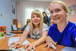 Восемь молодых людей с инвалидностью начали работать в «Алтай-Парусе»